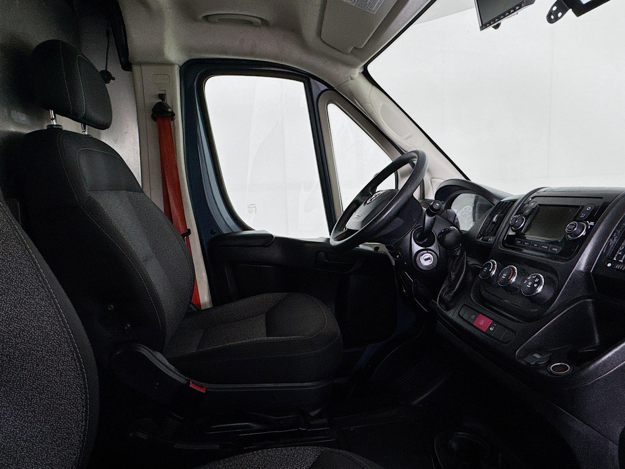 Used 2021 RAM ProMaster 3500 FWD image 37