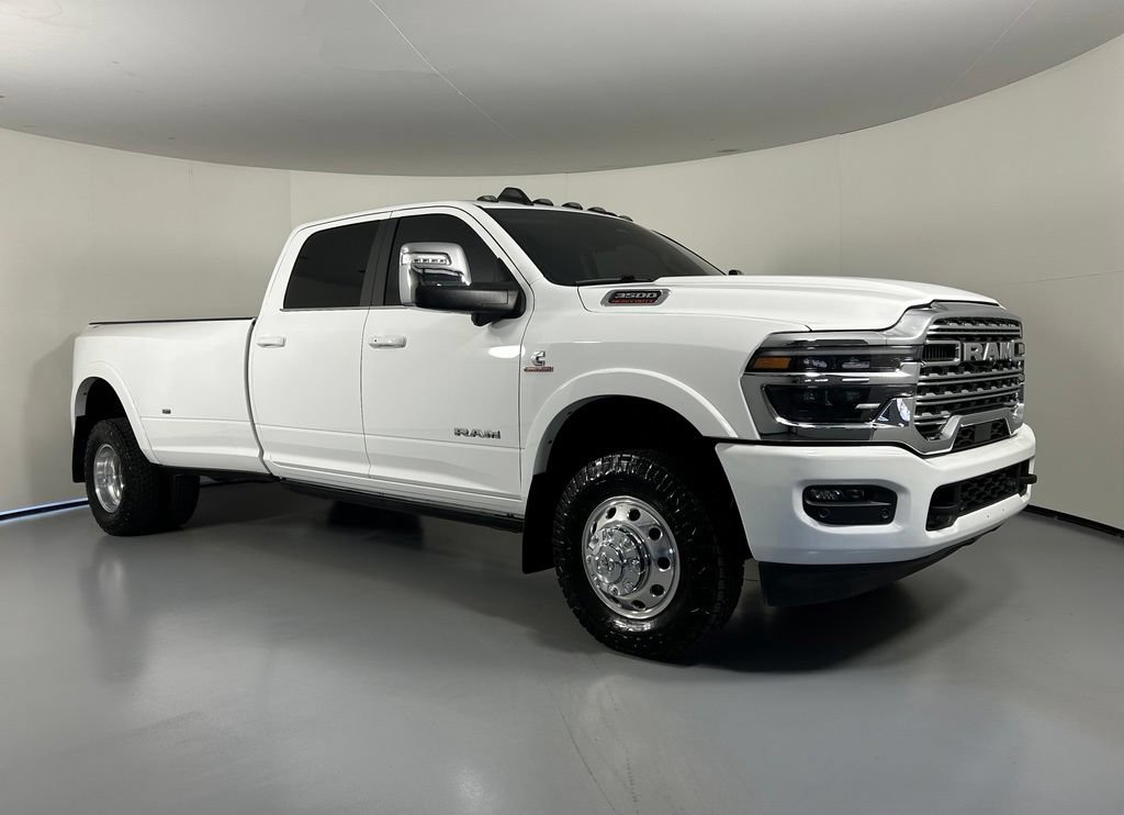 Used 2025 RAM 3500 Longhorn AWD/4WD image 1