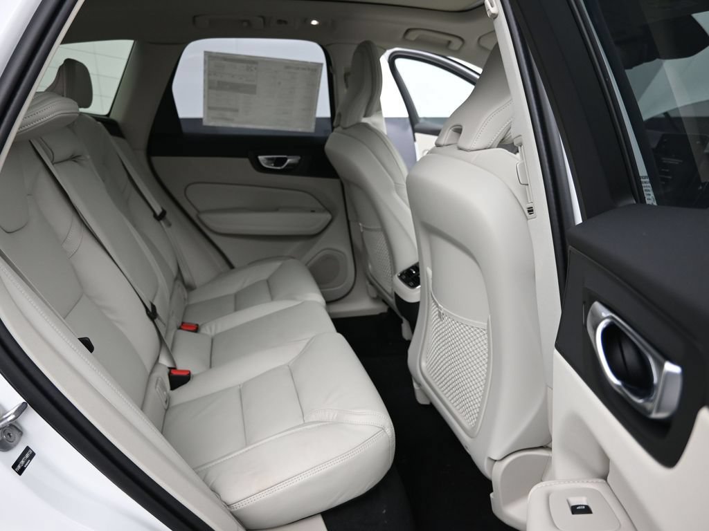 New 2026 Volvo XC60 B5 Ultra w/ Protection Package Premier AWD/4WD image 17