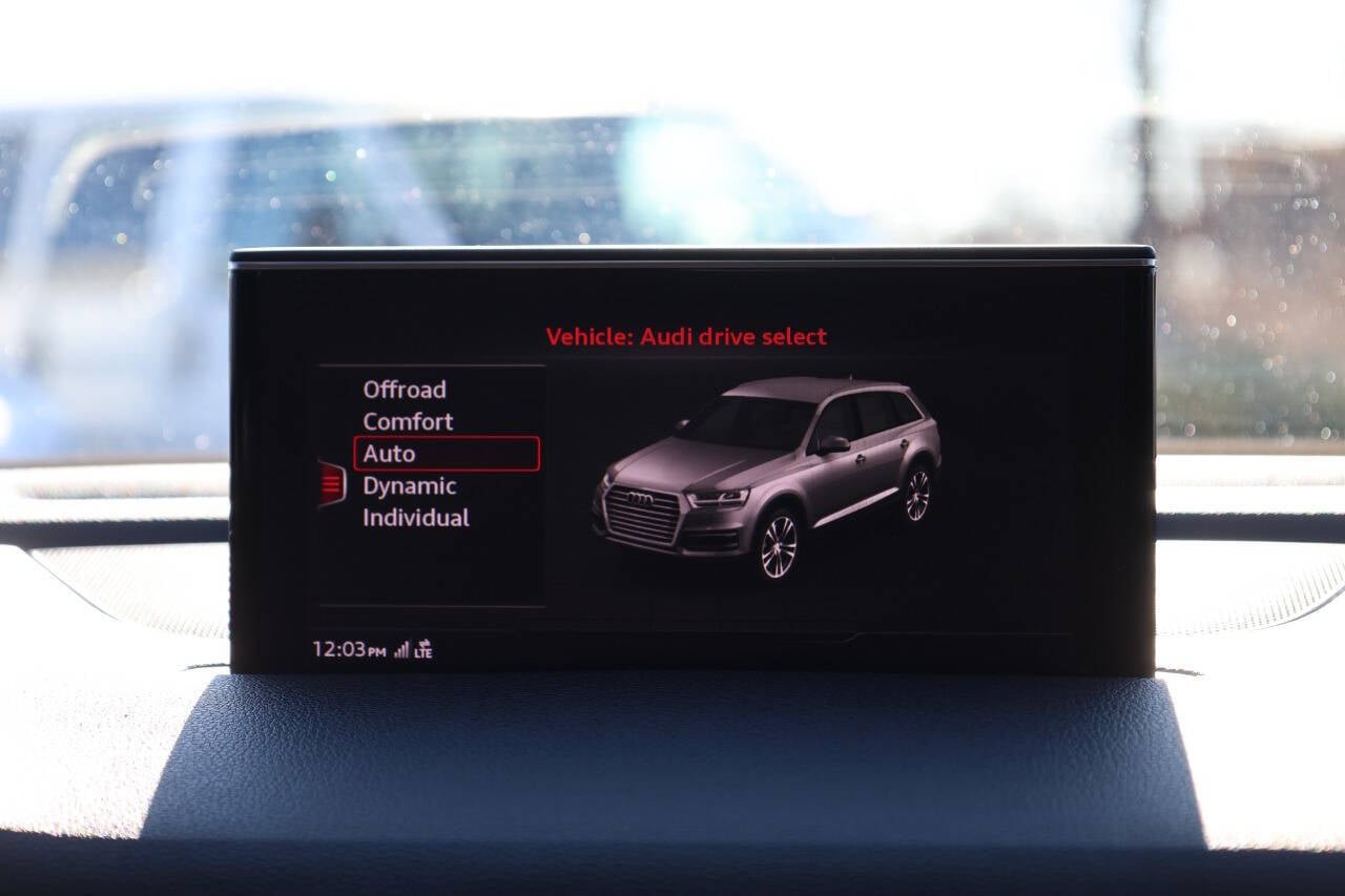 Used 2018 Audi Q7 3.0T Premium Plus w/ Premium Plus Package image 20