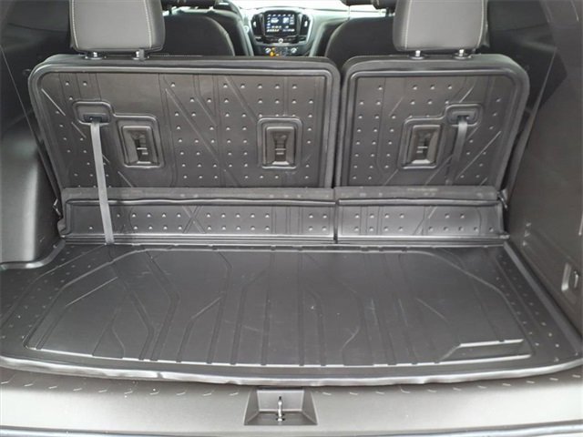 Used 2023 Chevrolet Traverse Premier w/ Redline Edition image 7