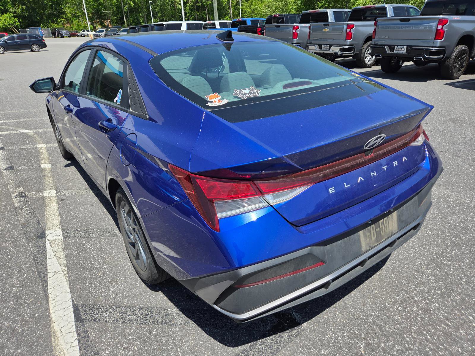 Used 2024 Hyundai Elantra SEL image 7