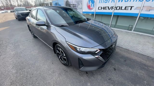 Used 2025 Nissan Sentra SV w/ Trunk Package image 2