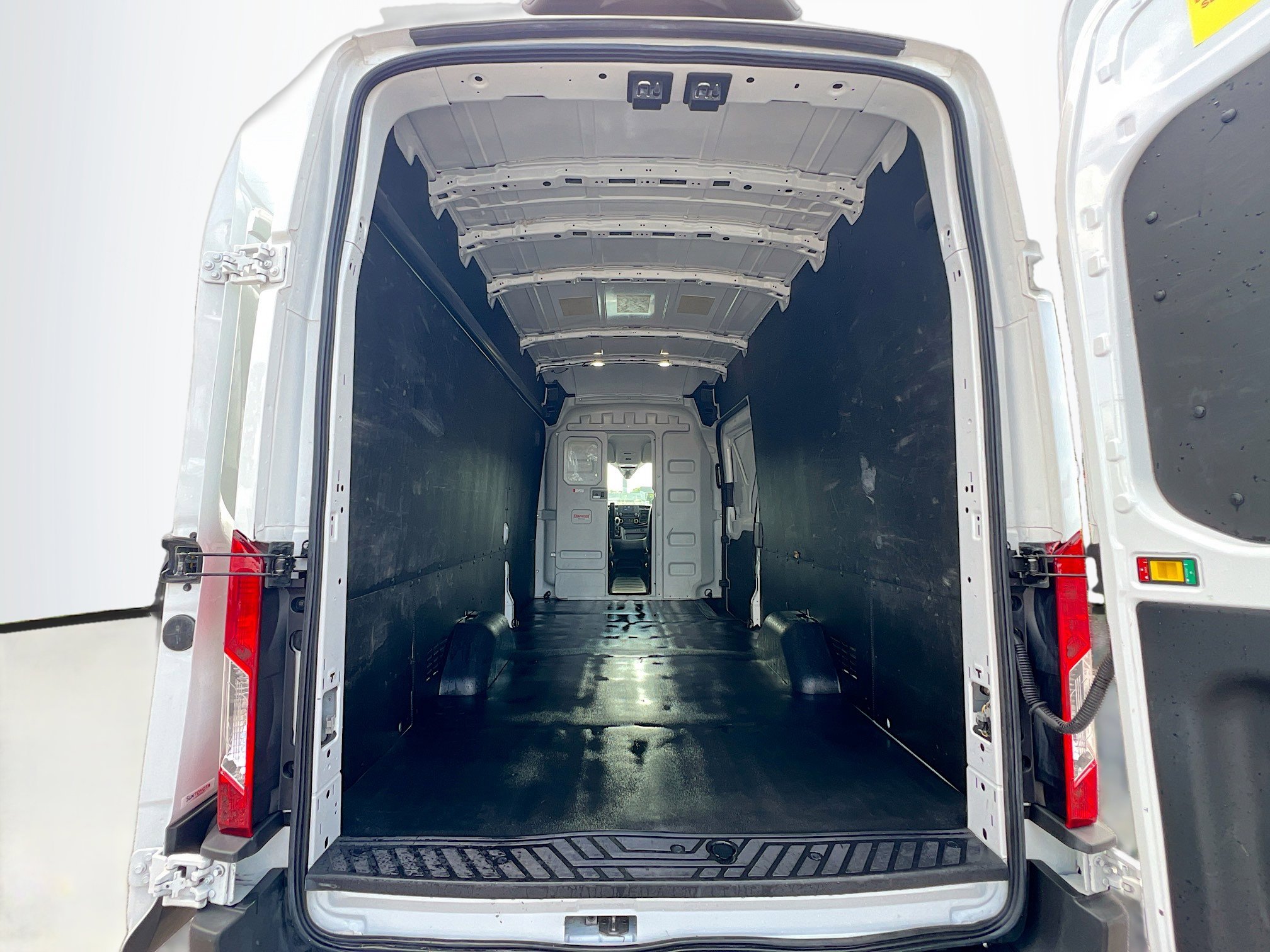 Used 2024 Ford Transit 250 148 High Roof Extended w/ Load Area Protection Package RWD image 34
