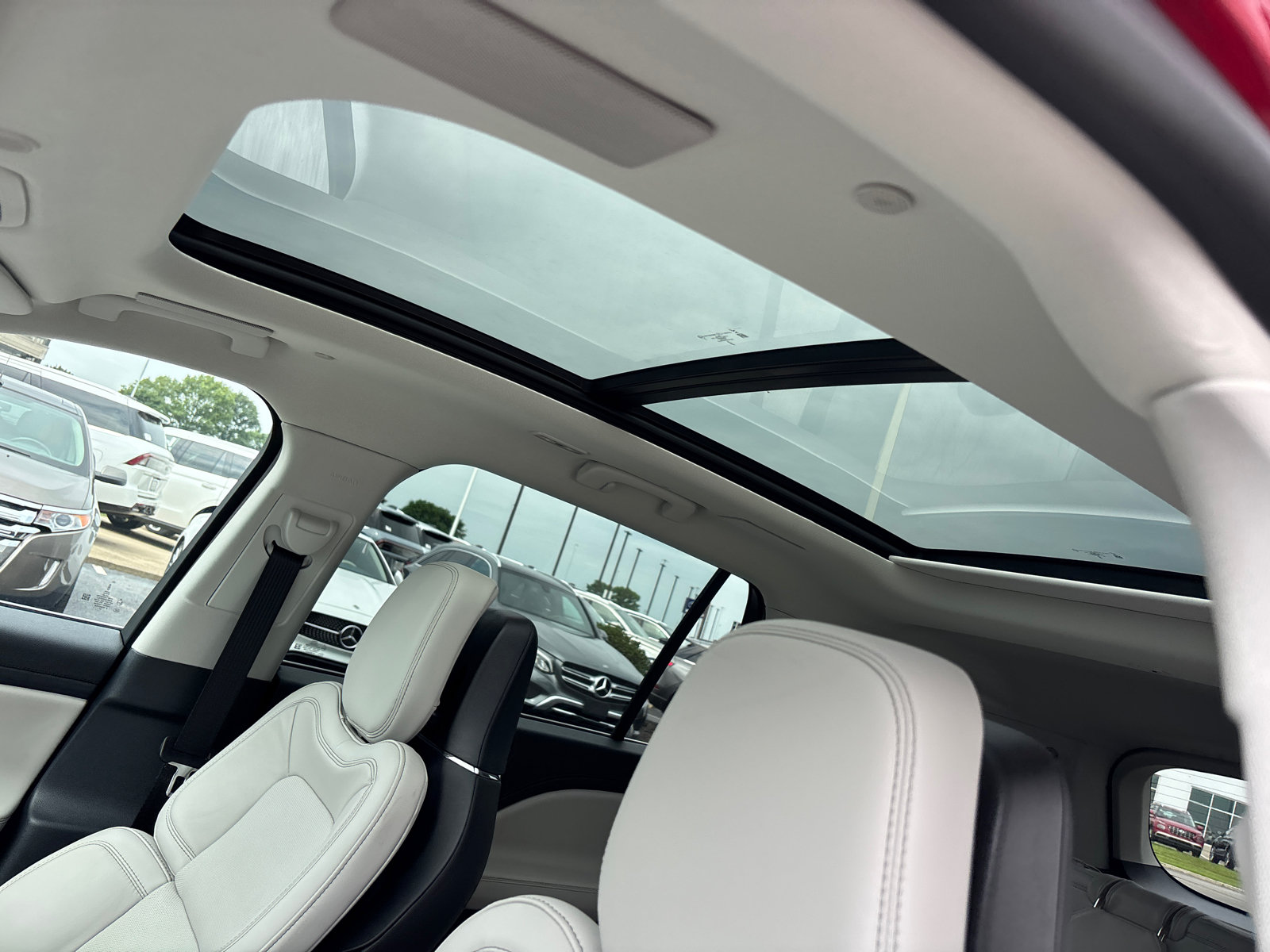 New 2026 Lincoln Aviator Reserve AWD/4WD image 25
