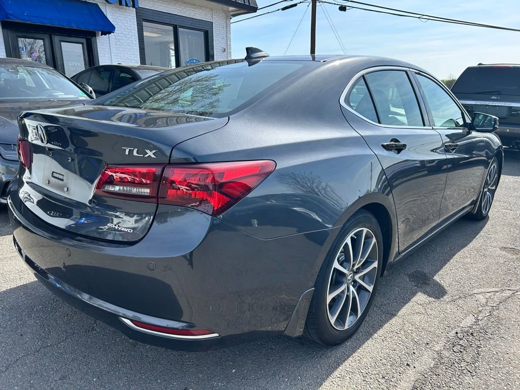 Used 2015 Acura TLX V6 SH-AWD w/ Advance Package image 4