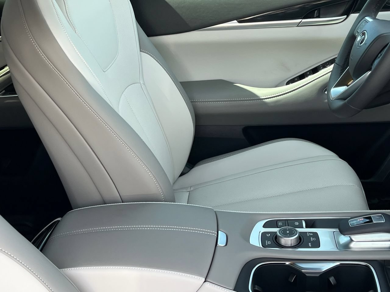 New 2027 INFINITI QX65 Sport AWD/4WD image 10