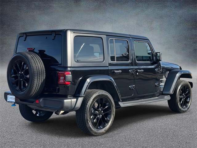 Used 2023 Jeep Wrangler Unlimited Sahara image 4