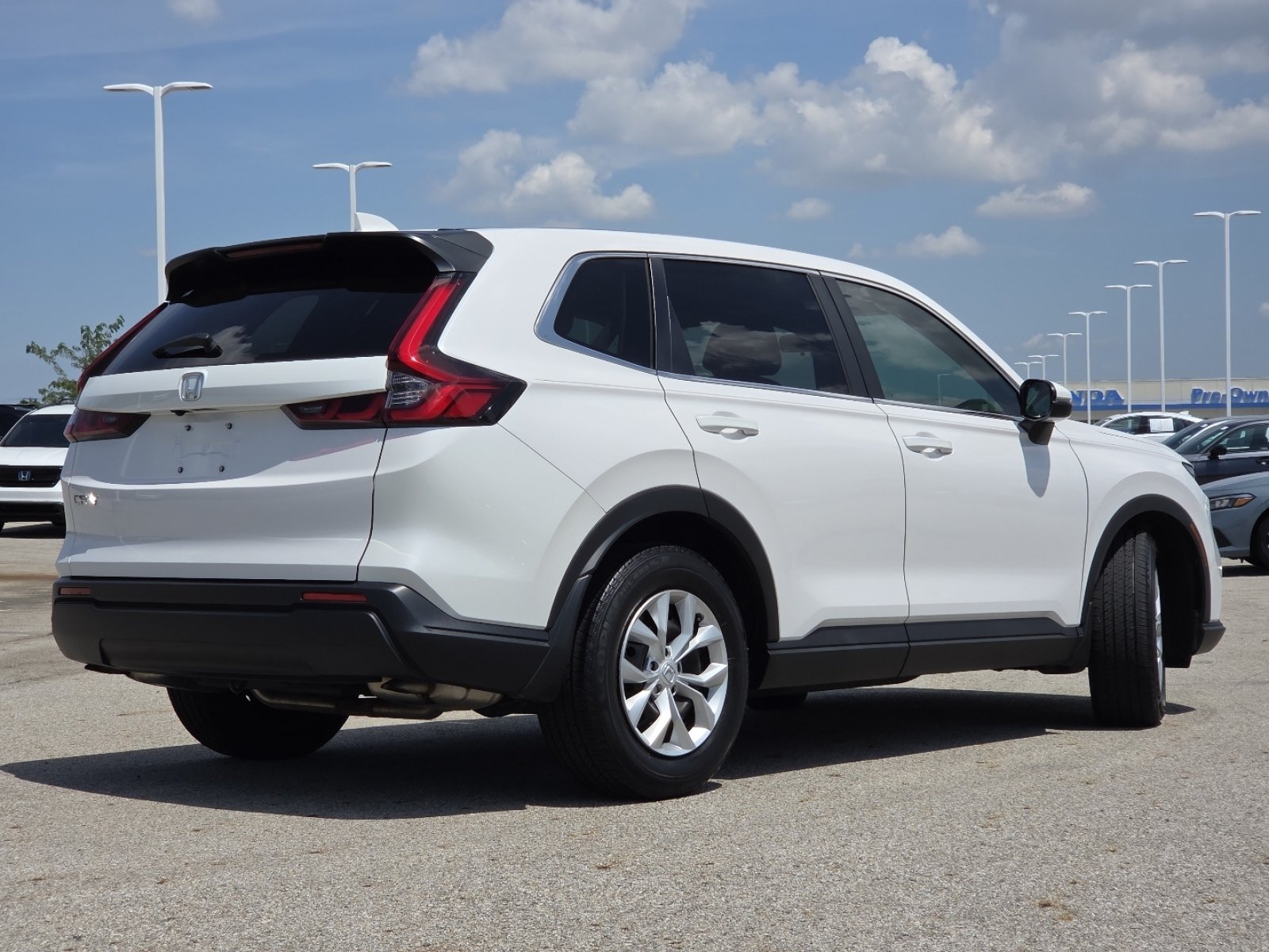 Used 2025 Honda CR-V LX image 16