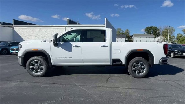 New 2026 GMC Sierra 2500 SLT image 5