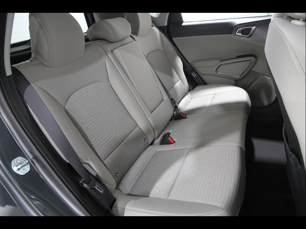 Used 2024 Kia Soul EX FWD image 18
