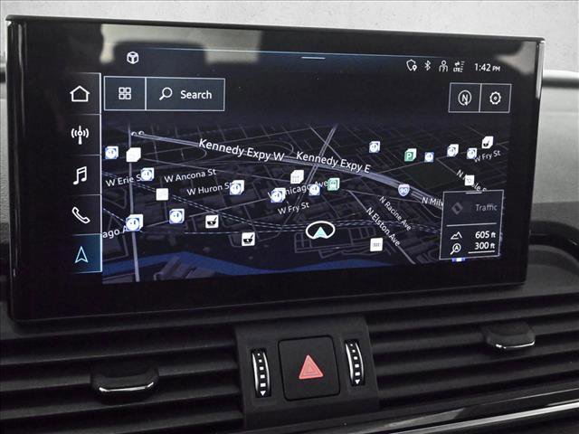 Used 2022 Audi Q5 2.0T Premium Plus w/ Premium Plus Package AWD/4WD image 13