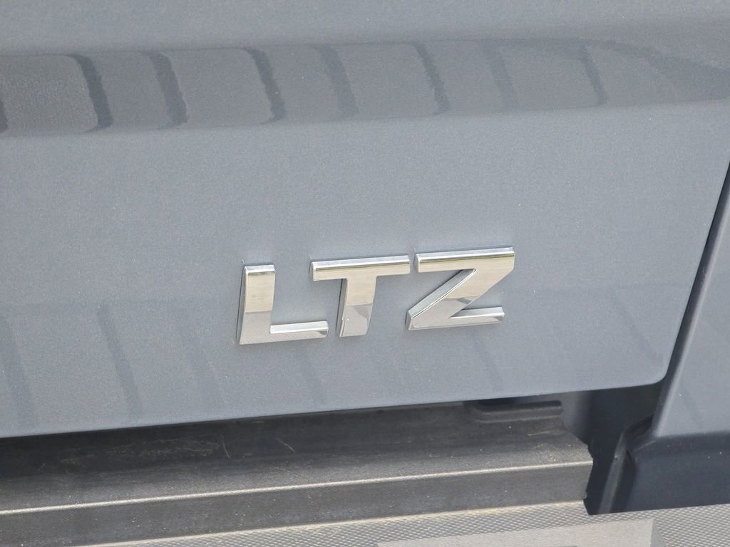 Used 2016 Chevrolet Silverado 1500 LTZ w/ LTZ Plus Package image 15