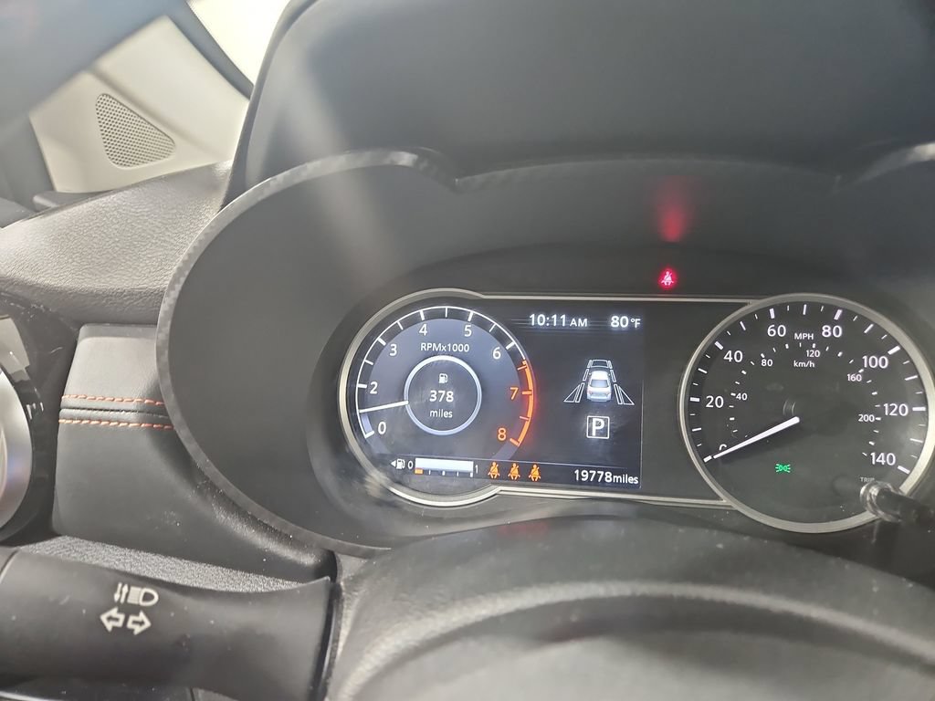 Certified 2025 Nissan Versa SR w/ Trunk Package FWD image 17