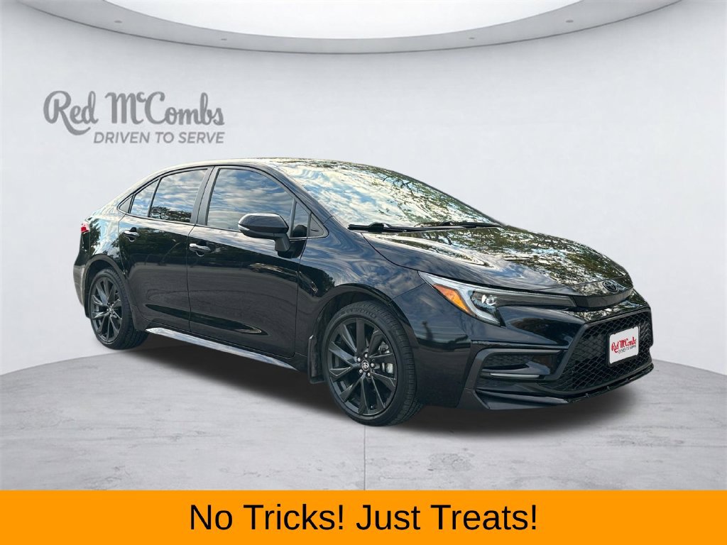 Used 2024 Toyota Corolla SE FWD image 3