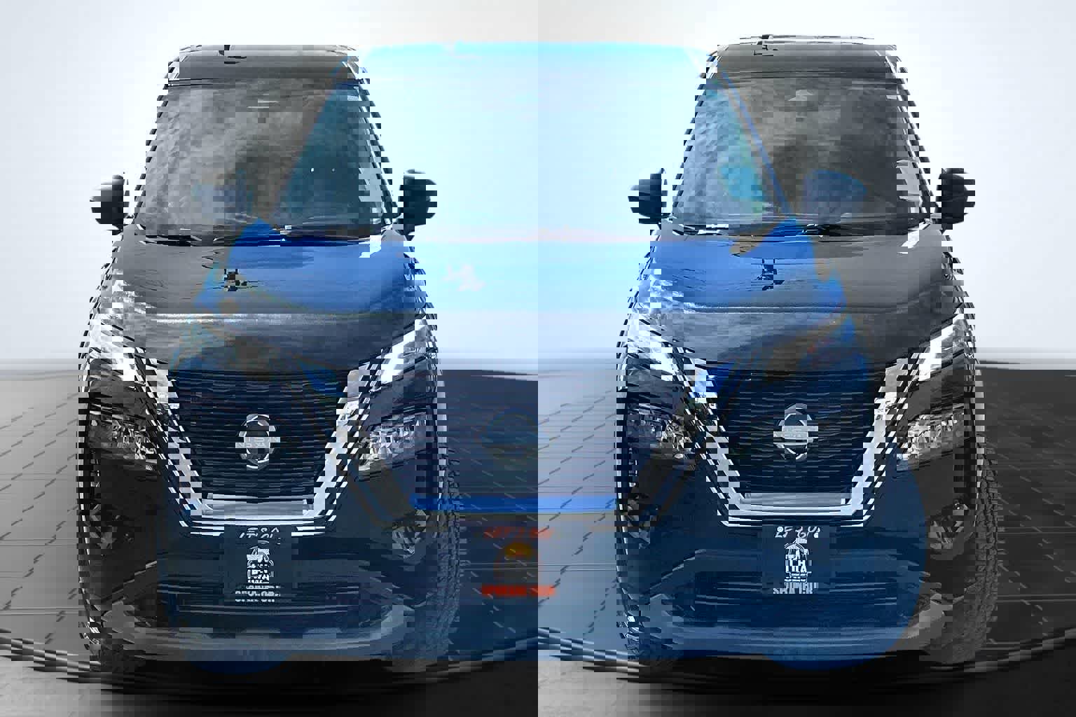 Used 2023 Nissan Rogue S image 6