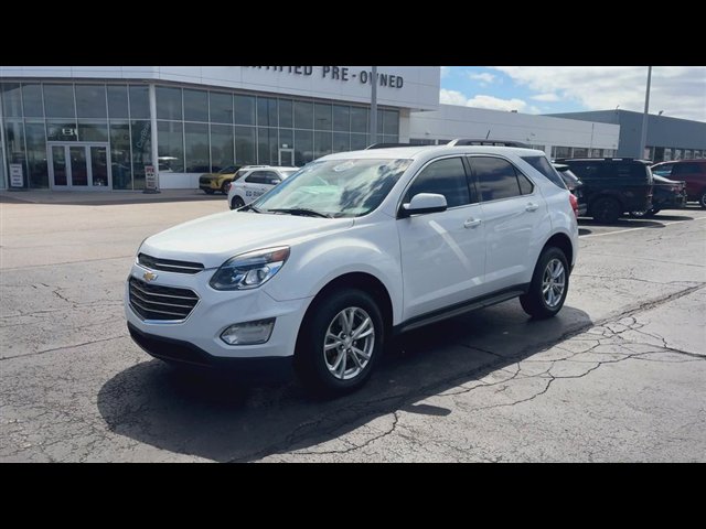 Used 2017 Chevrolet Equinox LT w/ Convenience Package FWD image 4