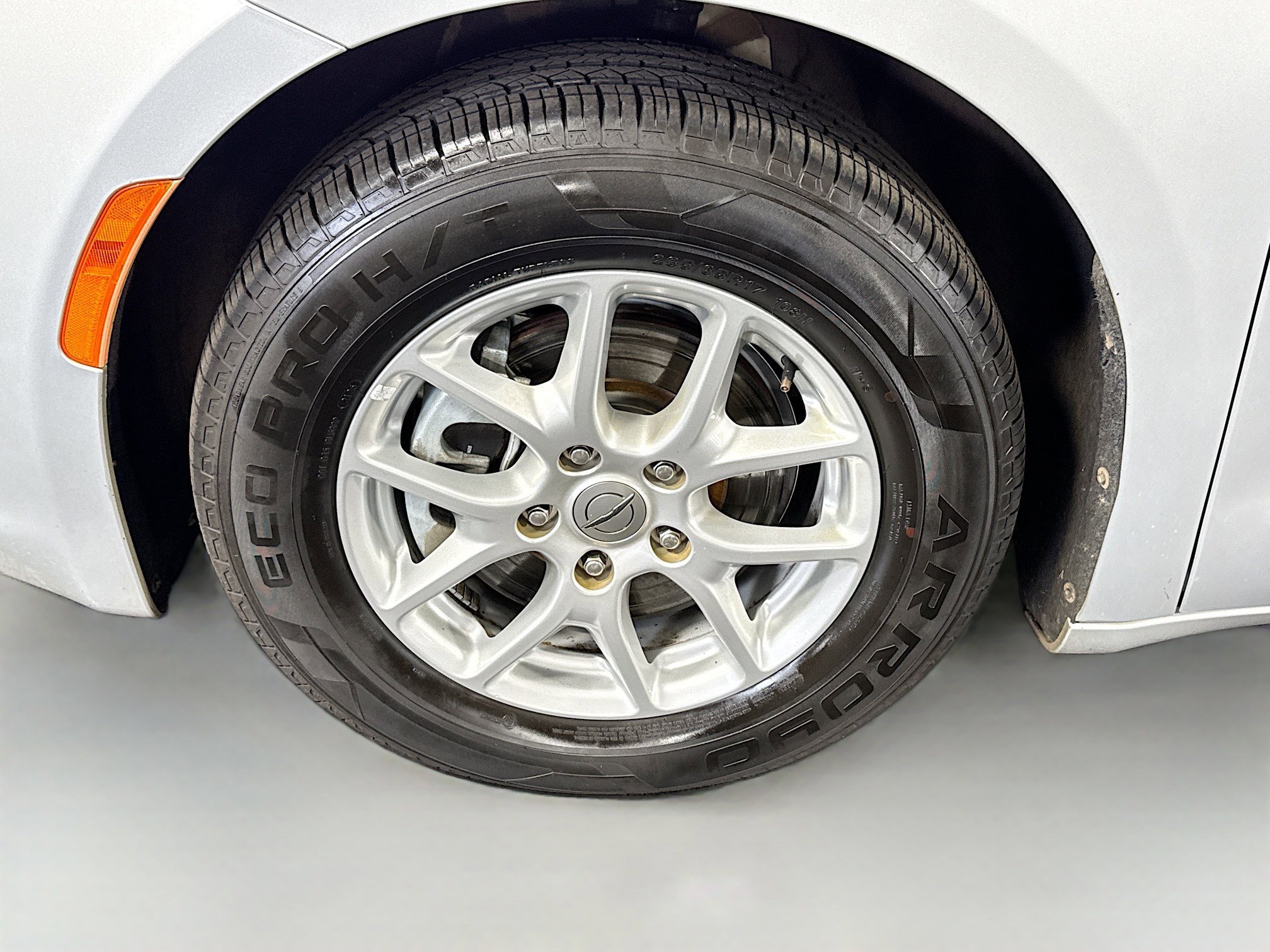 Used 2022 Chrysler Voyager LX FWD image 36