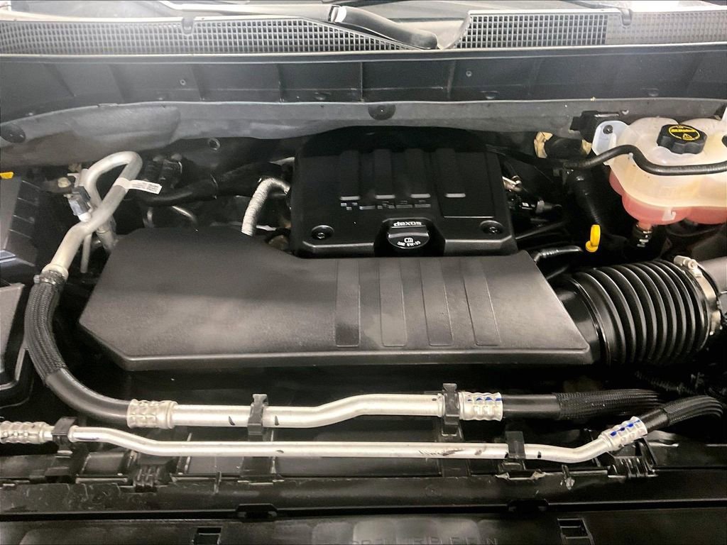 Used 2024 Chevrolet Silverado 1500 LT AWD/4WD image 28