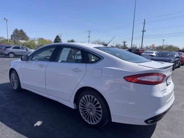Used 2016 Ford Fusion Titanium FWD image 5