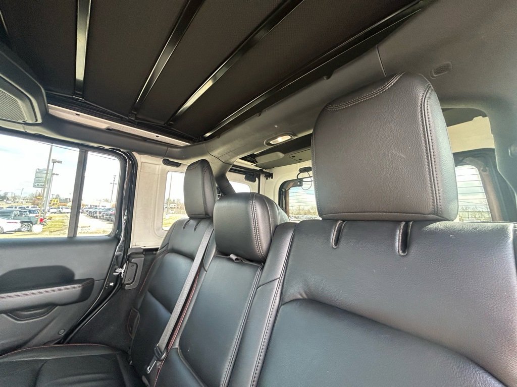 Used 2018 Jeep Wrangler Unlimited Rubicon image 26