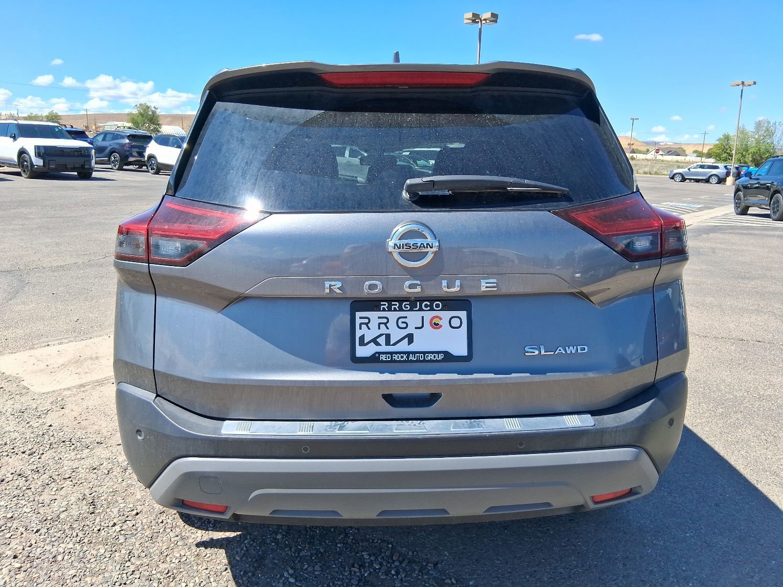 Used 2021 Nissan Rogue SL AWD/4WD image 8