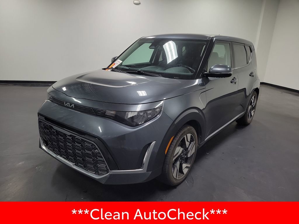 Used 2023 Kia Soul GT-Line FWD image 4