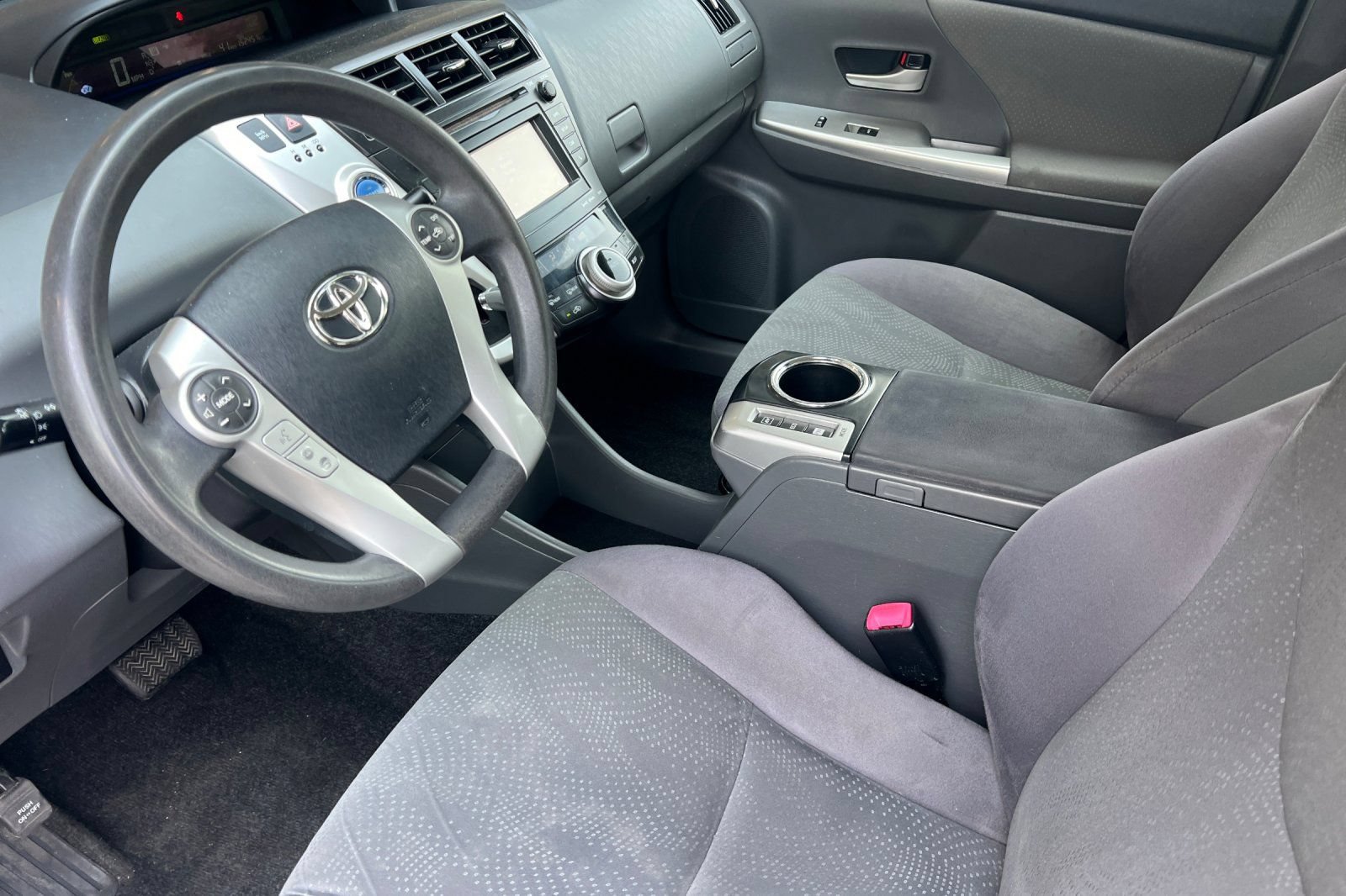 Used 2013 Toyota Prius V Three FWD image 7
