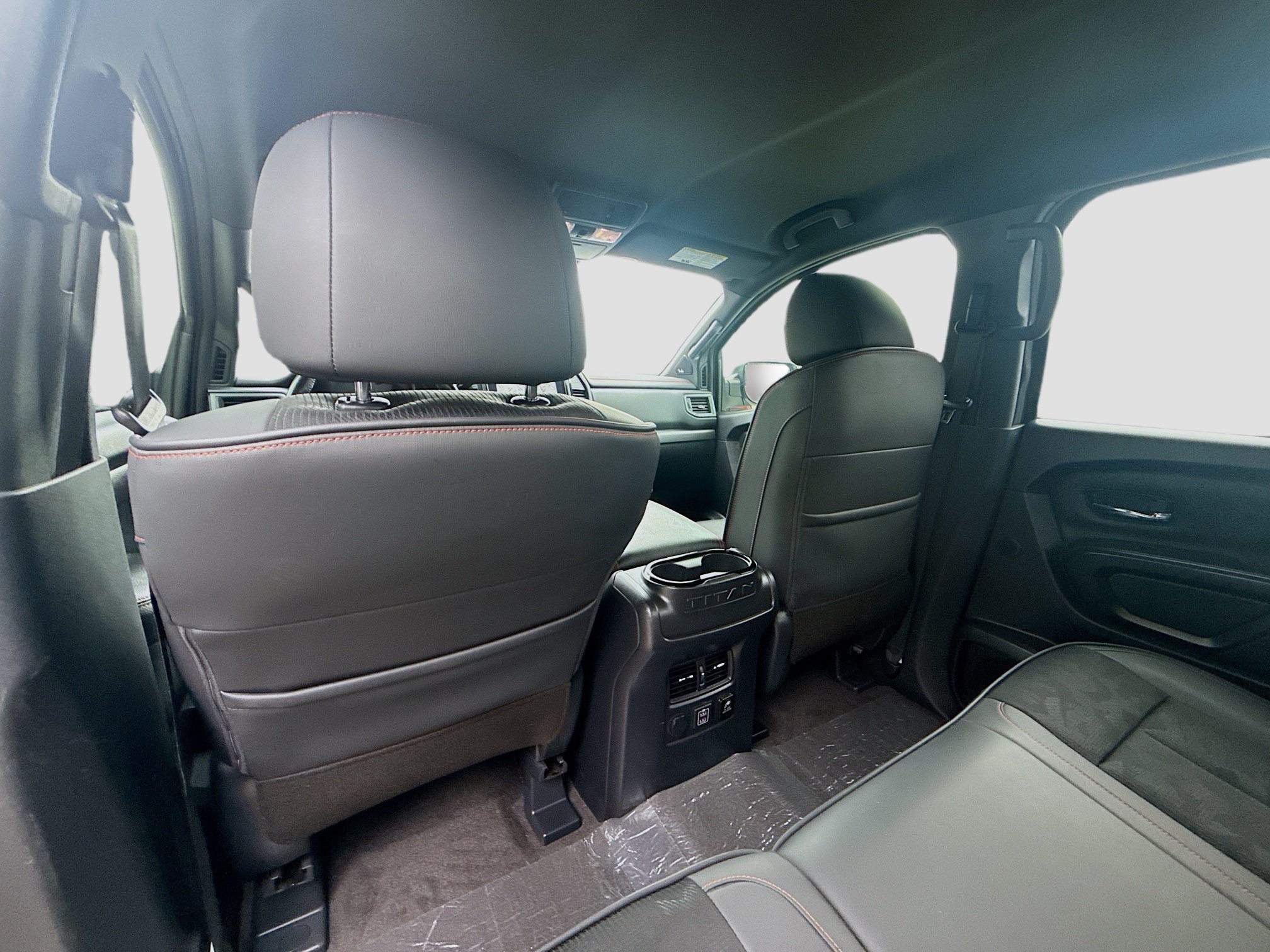 Used 2021 Nissan Titan PRO-4X w/ Pro-4x Utility Package AWD/4WD image 25