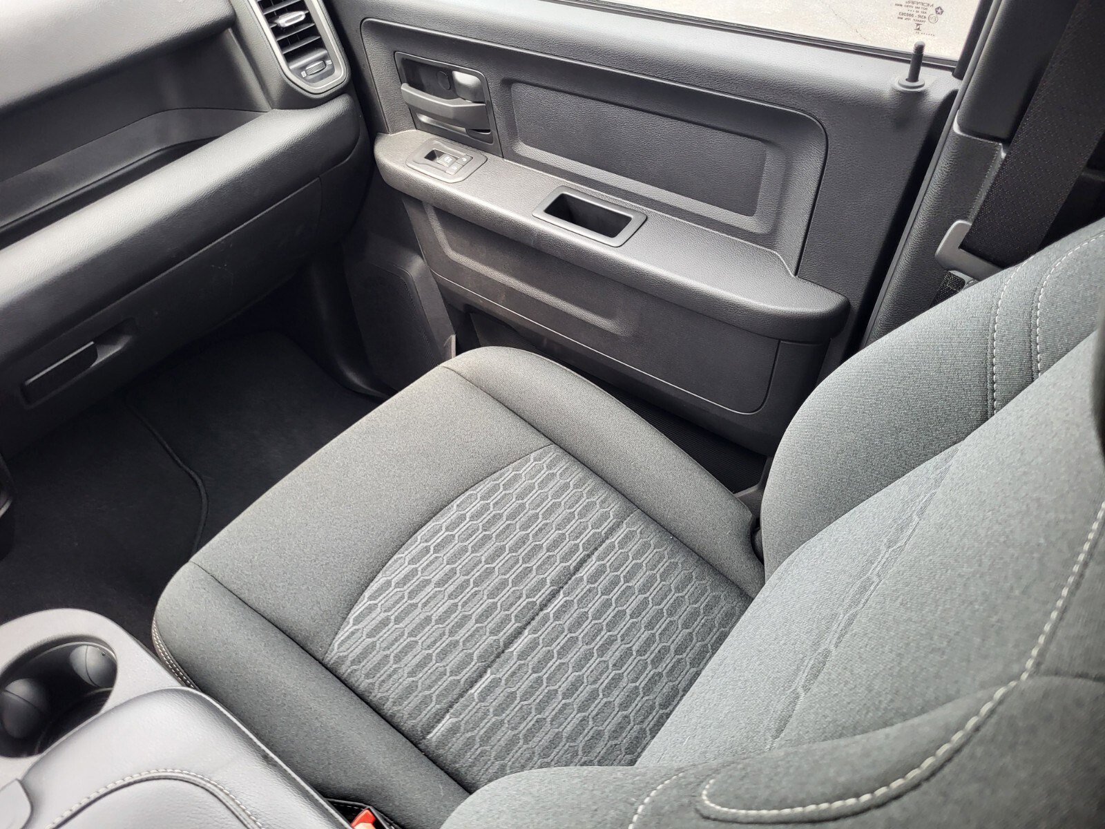 Used 2025 RAM 2500 Tradesman image 17