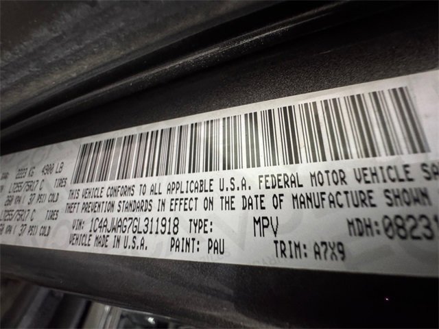 Used 2016 Jeep Wrangler Sport image 27