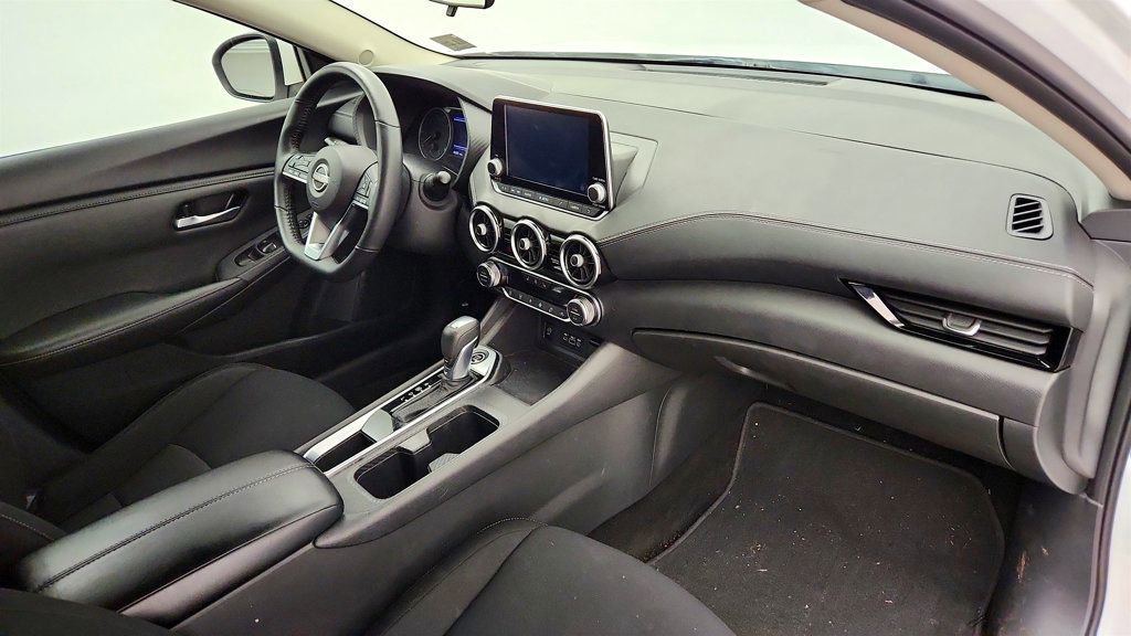 Used 2024 Nissan Sentra SV w/ All-Weather Package FWD image 23
