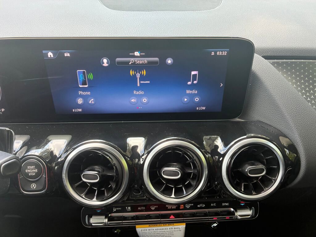 New 2026 Mercedes-Benz GLA 250 4MATIC image 10