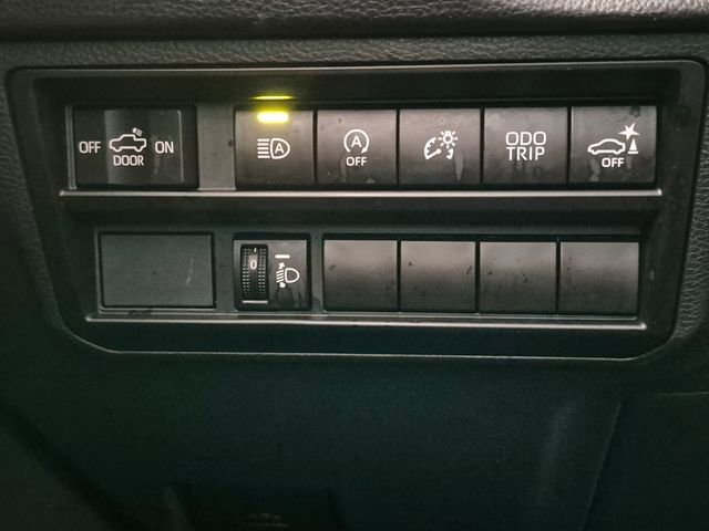 Used 2023 Toyota Tundra SR5 w/ SR5 Convenience Package image 16