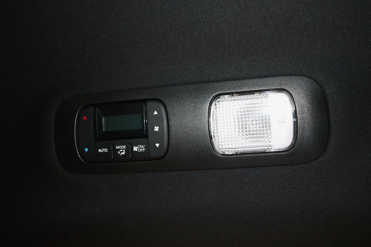 Used 2024 Honda Odyssey Sport image 69