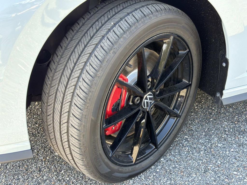 New 2026 Volkswagen Jetta GLI Autobahn FWD image 7