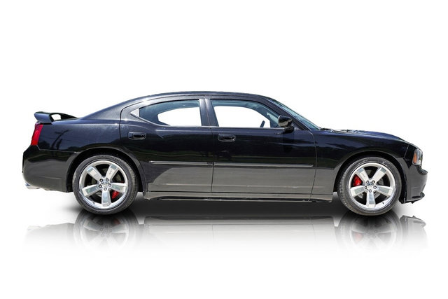 Used 2007 Dodge Charger SRT8 w/ SRT Option Group II RWD image 2