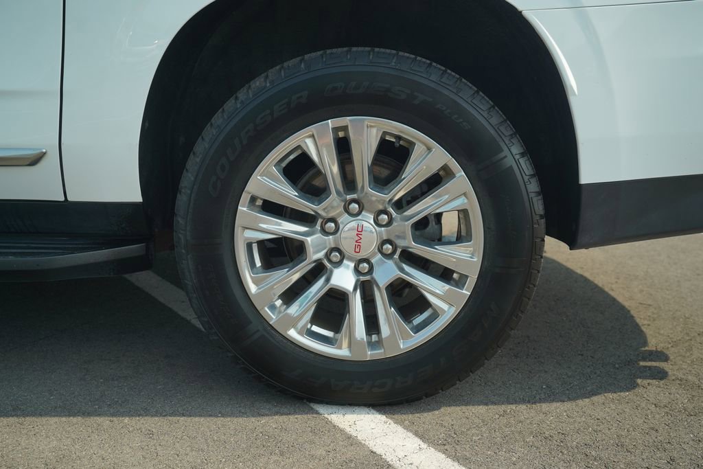 Used 2022 GMC Yukon XL Denali image 40