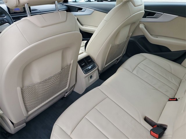 Used 2018 Audi A4 2.0T Premium image 12