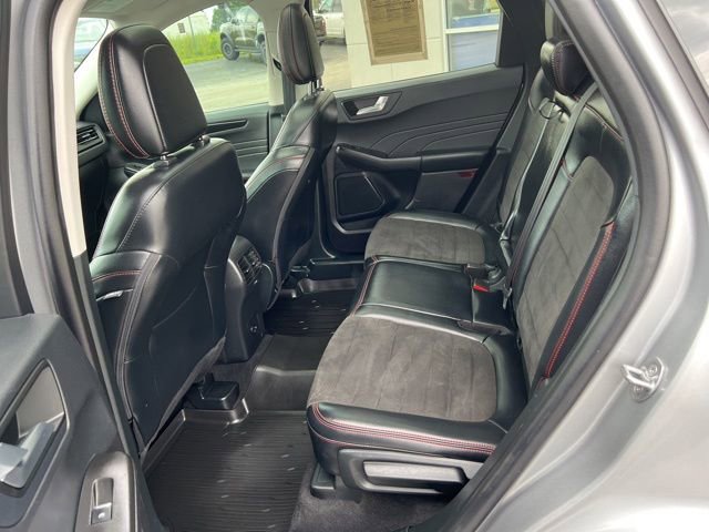 Used 2021 Ford Escape SEL w/ SEL Stealth AWD Package image 14