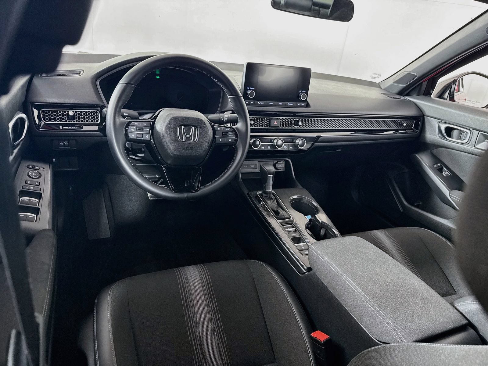 Certified 2025 Honda Civic Sport image 18