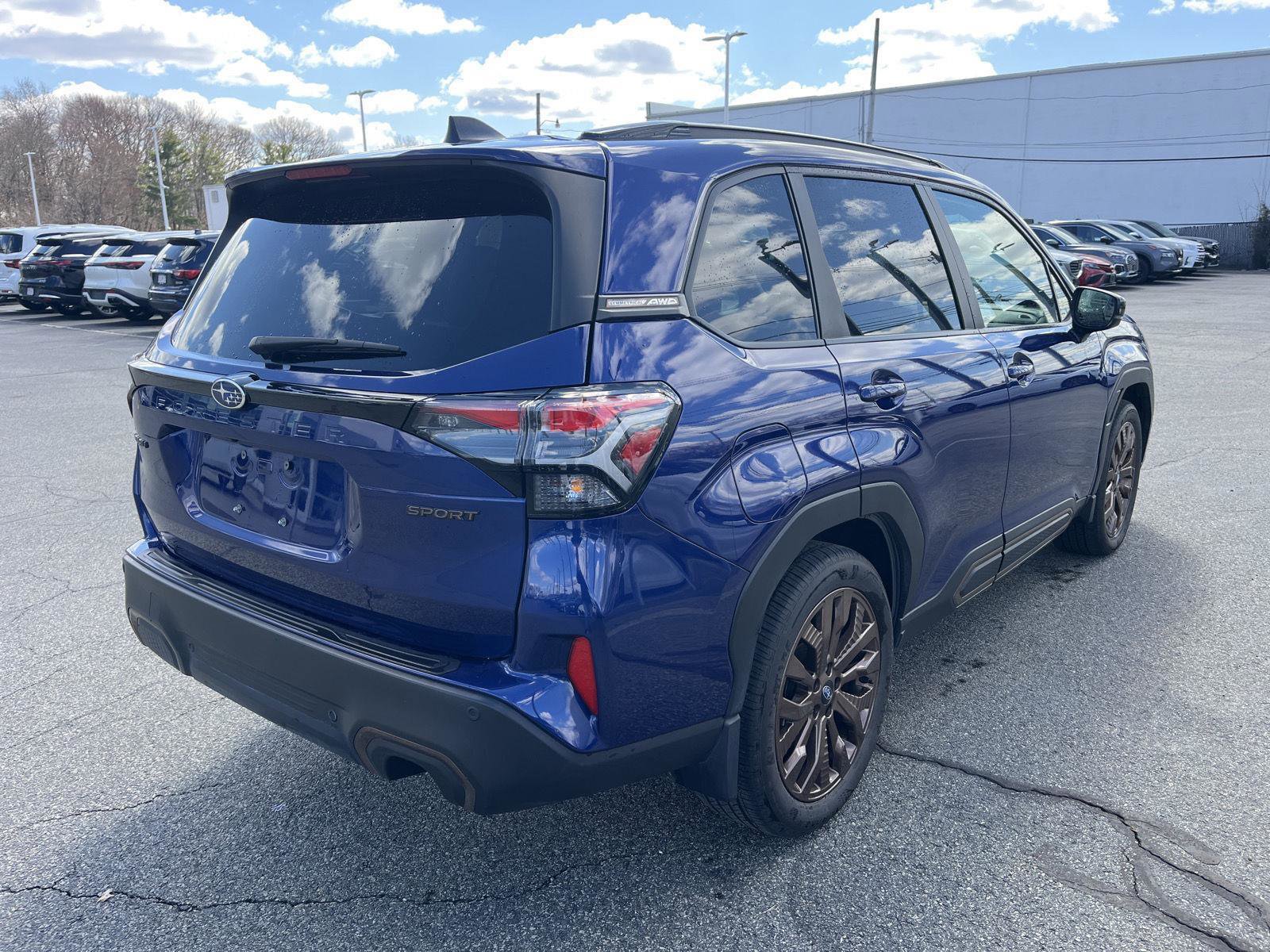 Used 2025 Subaru Forester Sport image 3