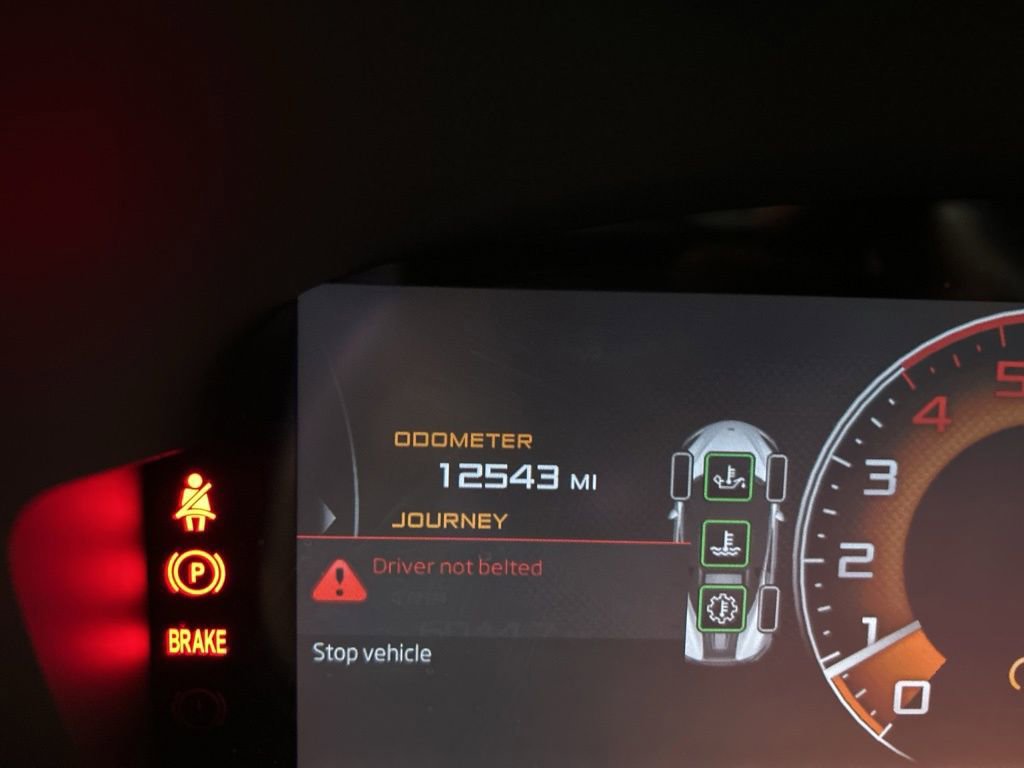 Used 2020 McLaren 570S Spider image 41