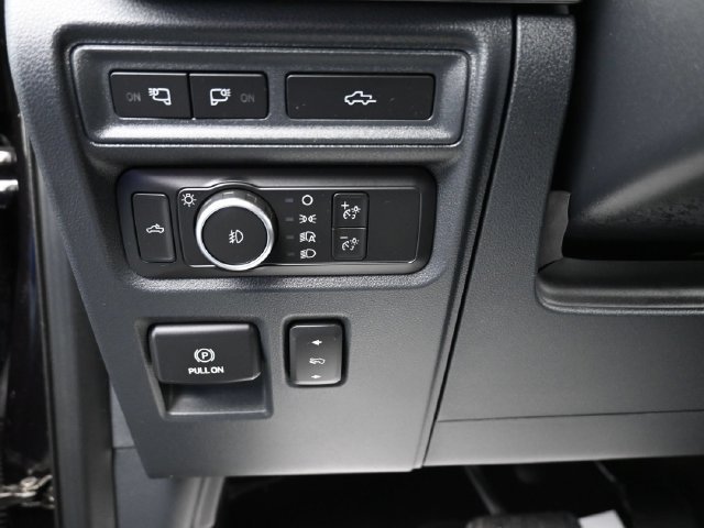 Used 2022 Ford F150 Lariat w/ Equipment Group 502A High AWD/4WD image 13