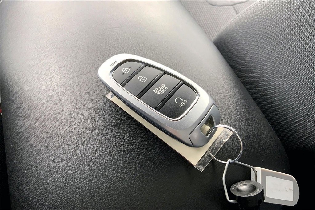 Used 2022 Hyundai Santa Fe SEL image 25