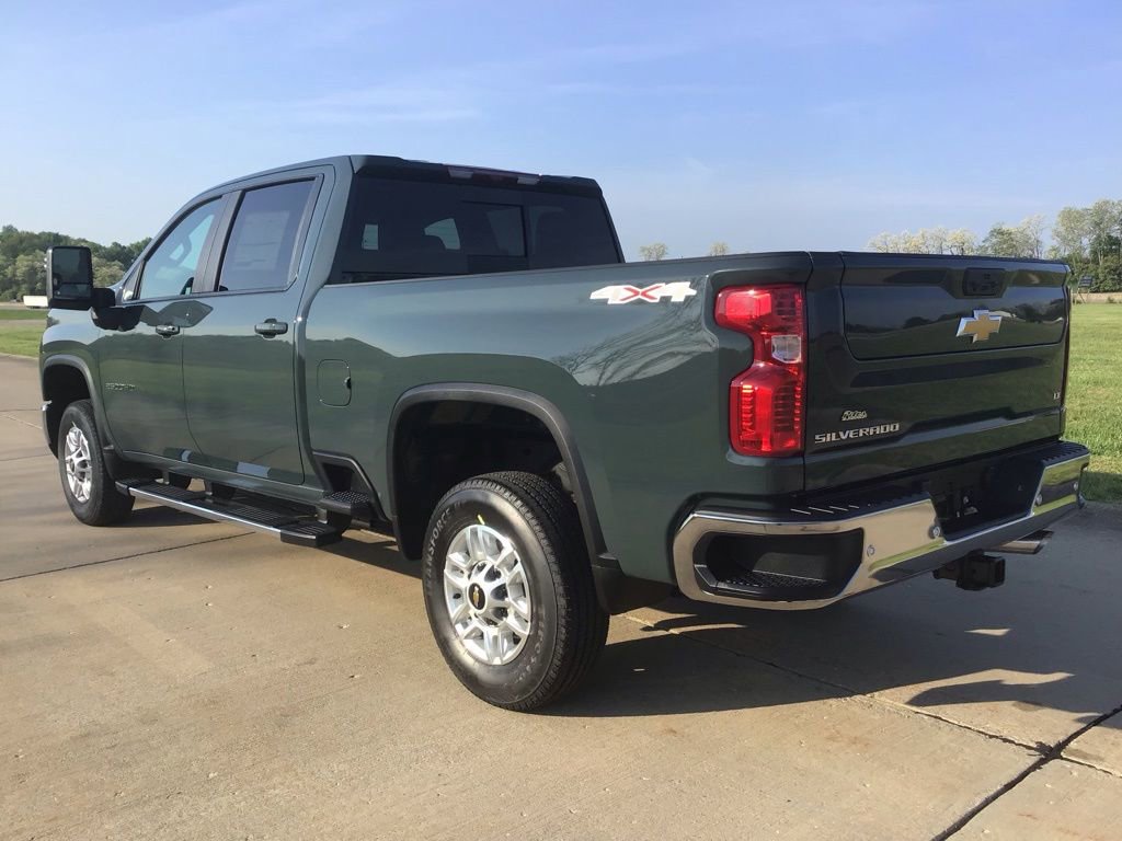 New 2026 Chevrolet Silverado 2500 LT w/ Safety Package AWD/4WD image 4