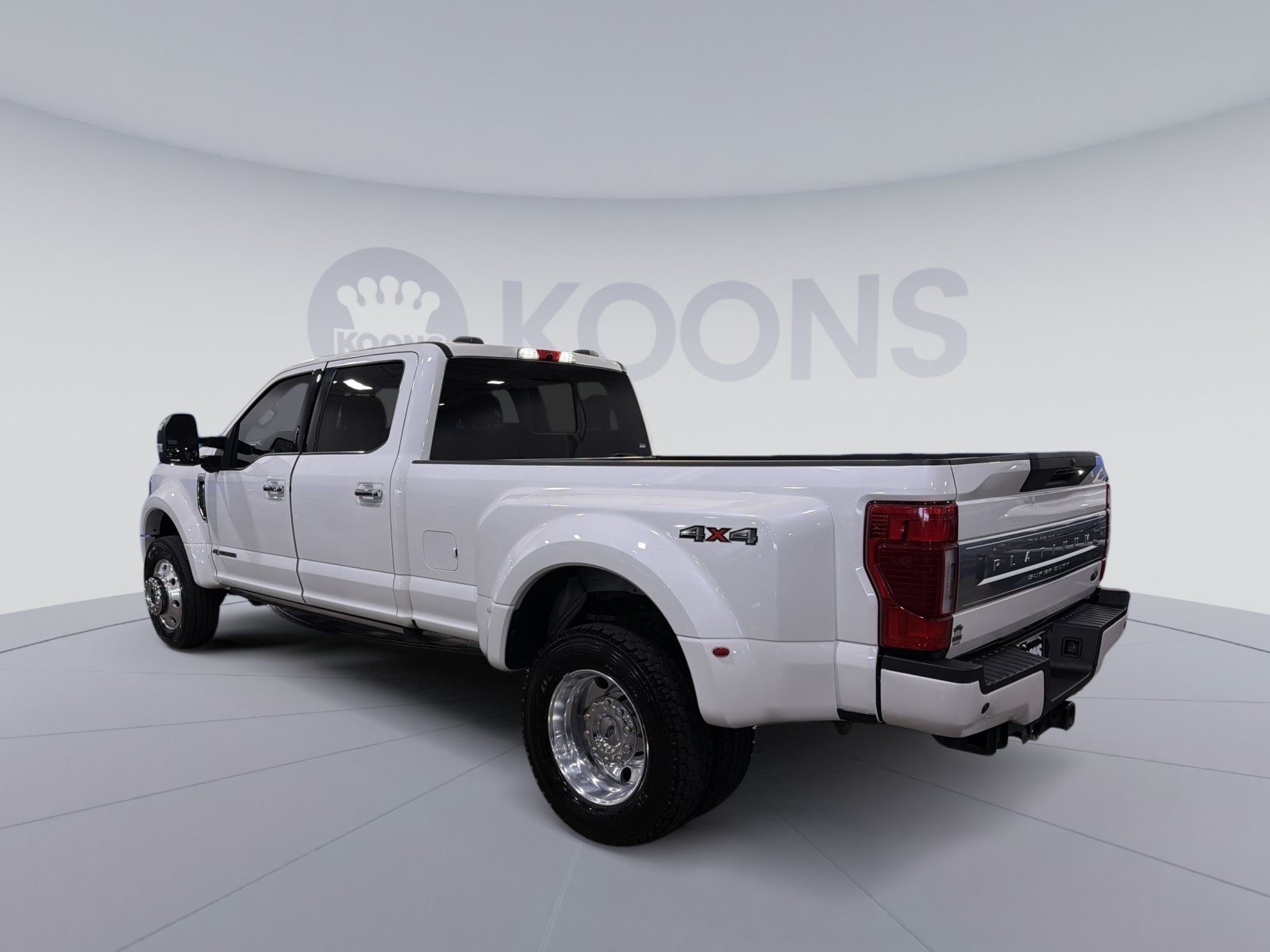 Used 2022 Ford F450 Platinum AWD/4WD image 4