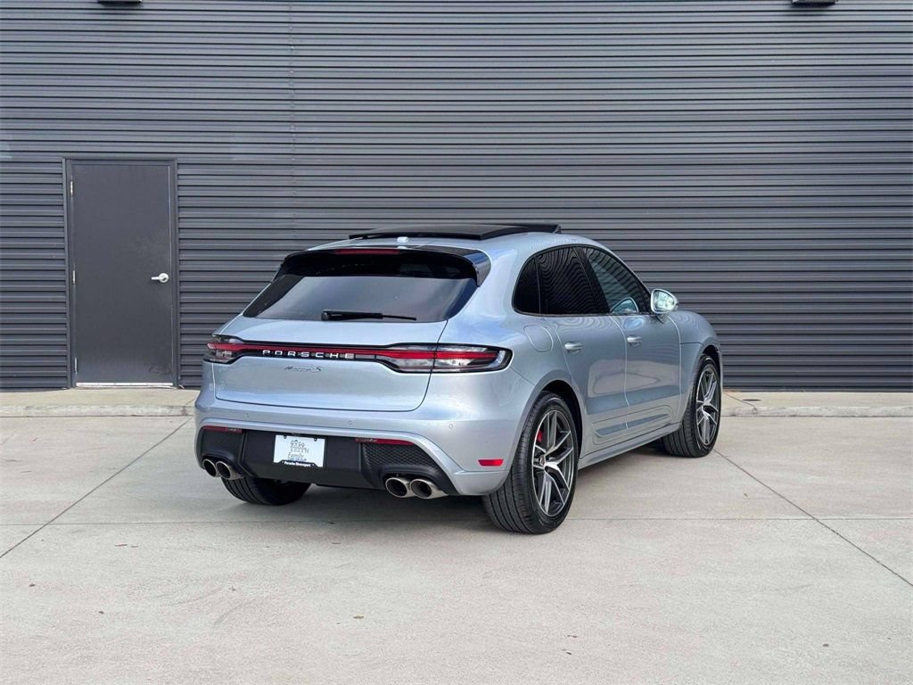 New 2026 Porsche Macan S AWD/4WD image 6