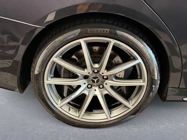 Used 2019 Mercedes-Benz S 560 4MATIC Sedan image 7