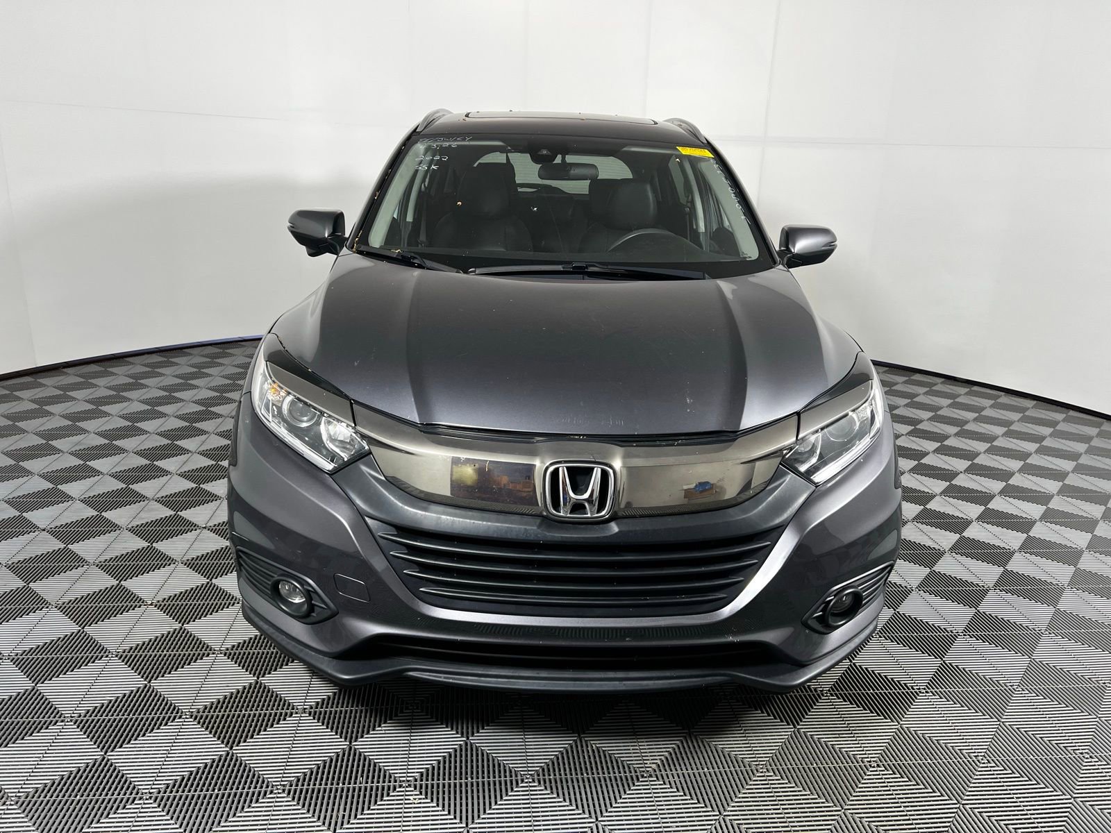 Used 2022 Honda HR-V EX image 2